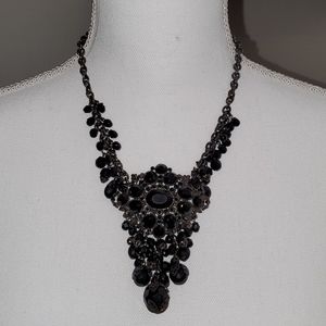 Vintage Ben Amun Black Crystal NKL/BRLTS/EAR Set